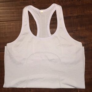🍬Lululemon top! BEAUTIFUL Light Lavender|Size 8